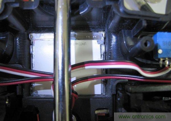 無人機(jī) DIY 制作全過程，酷得不要不要的！