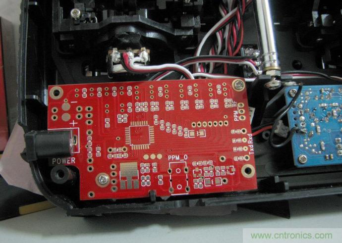 無人機(jī) DIY 制作全過程，酷得不要不要的！