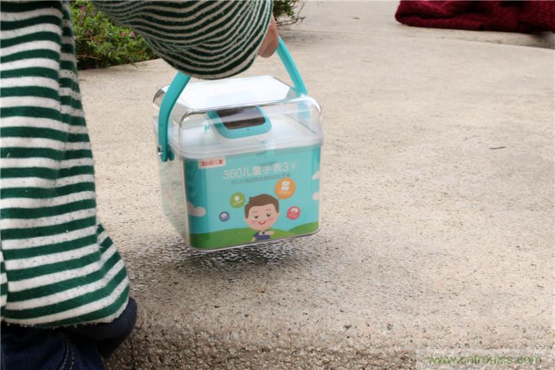 別讓《失孤》重演，360兒童手表幫你定住家中小頑童！