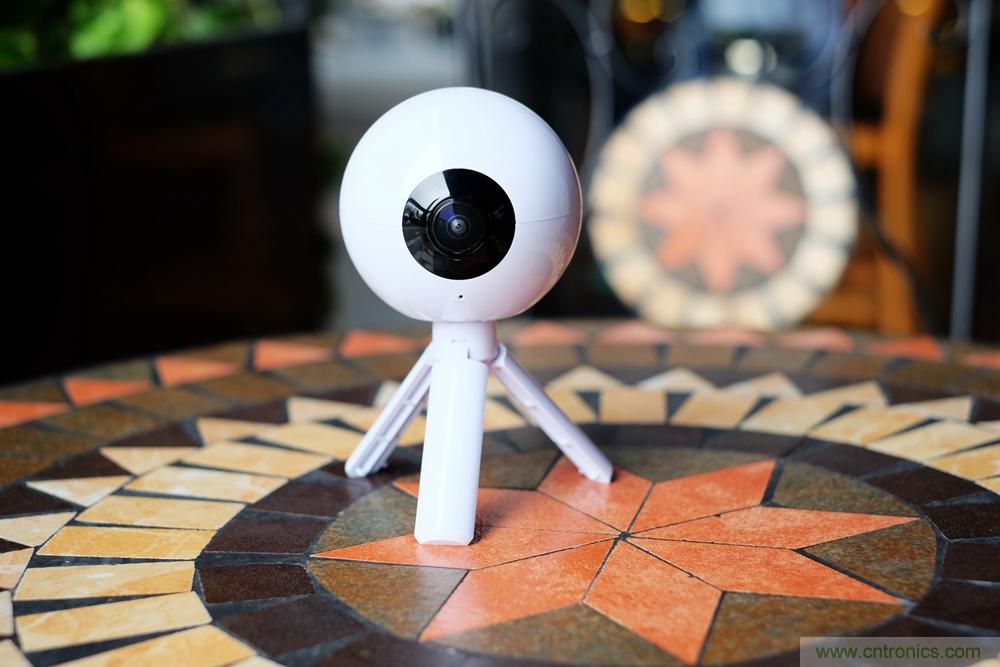 造型神似BB8，讓照片翻滾起來&mdash;&mdash;暴風(fēng)魔眼