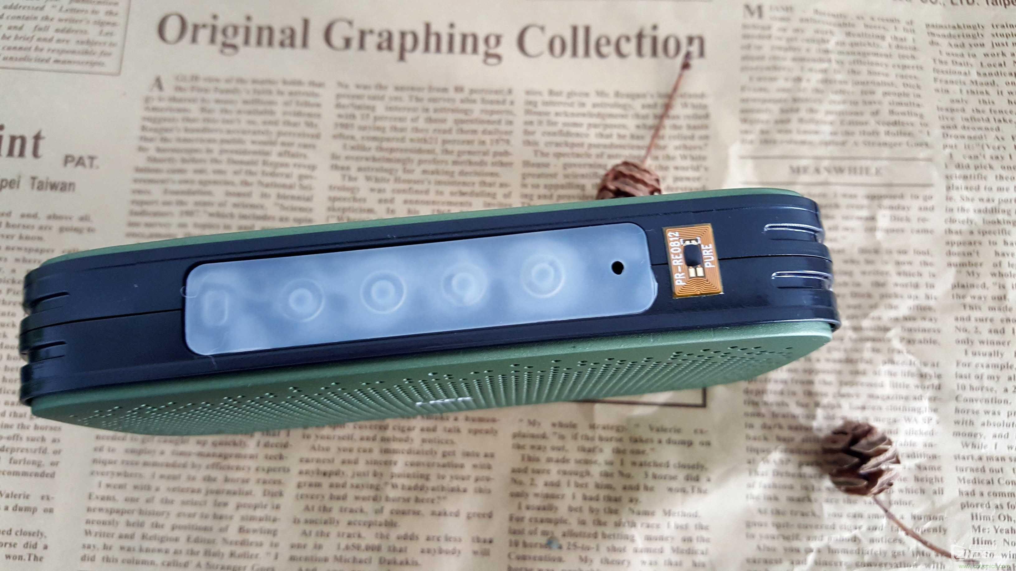 搞怪&ldquo;美人魚&rdquo;盡享靈克藍(lán)牙音箱的天籟之音！