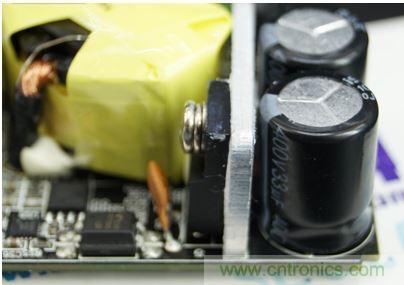 69元小米4口USB充電器詳細(xì)拆解，看完你也能DIY一個(gè)