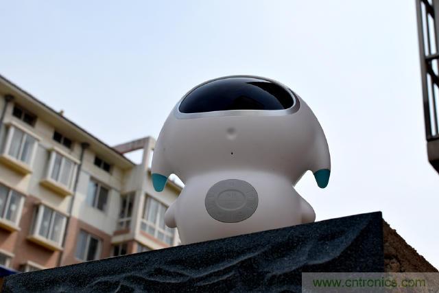 &ldquo;爸爸再不陪我，我就長大了&rdquo;&mdash;&mdash;小騰機(jī)器人