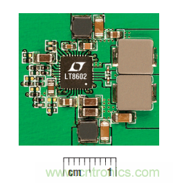 在汽車(chē)電子系統(tǒng)中如何選擇多通道同步降壓轉(zhuǎn)換器？