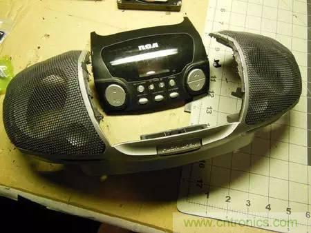 廢舊收音機(jī)如何變身成酷炫機(jī)器人？