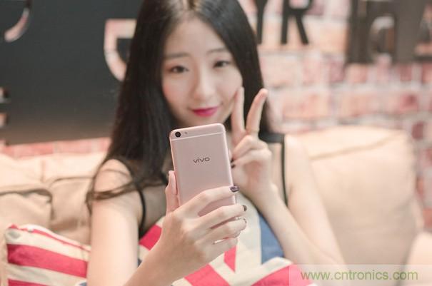 回顧2016：七大智能手機亮點技術(shù)，誰才是真的&ldquo;未來 &rdquo;