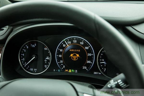 親測：從ADAS到自動駕駛，不同品牌上路表現(xiàn)對比