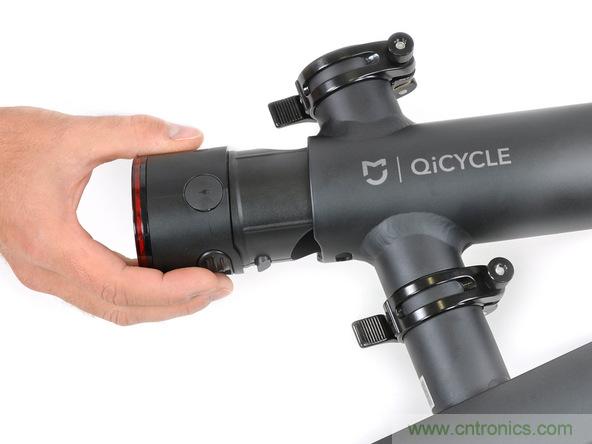 從電池到傳感器，完整拆解小米智能自行車