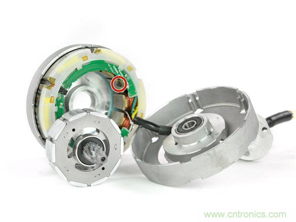 從電池到傳感器，完整拆解小米智能自行車