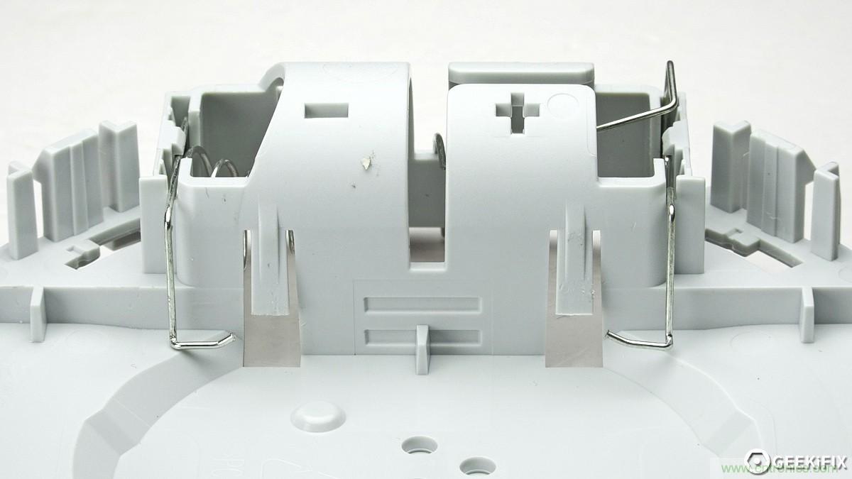 小米煙霧報警器拆解：一顆電池可用五年是如何做到的？