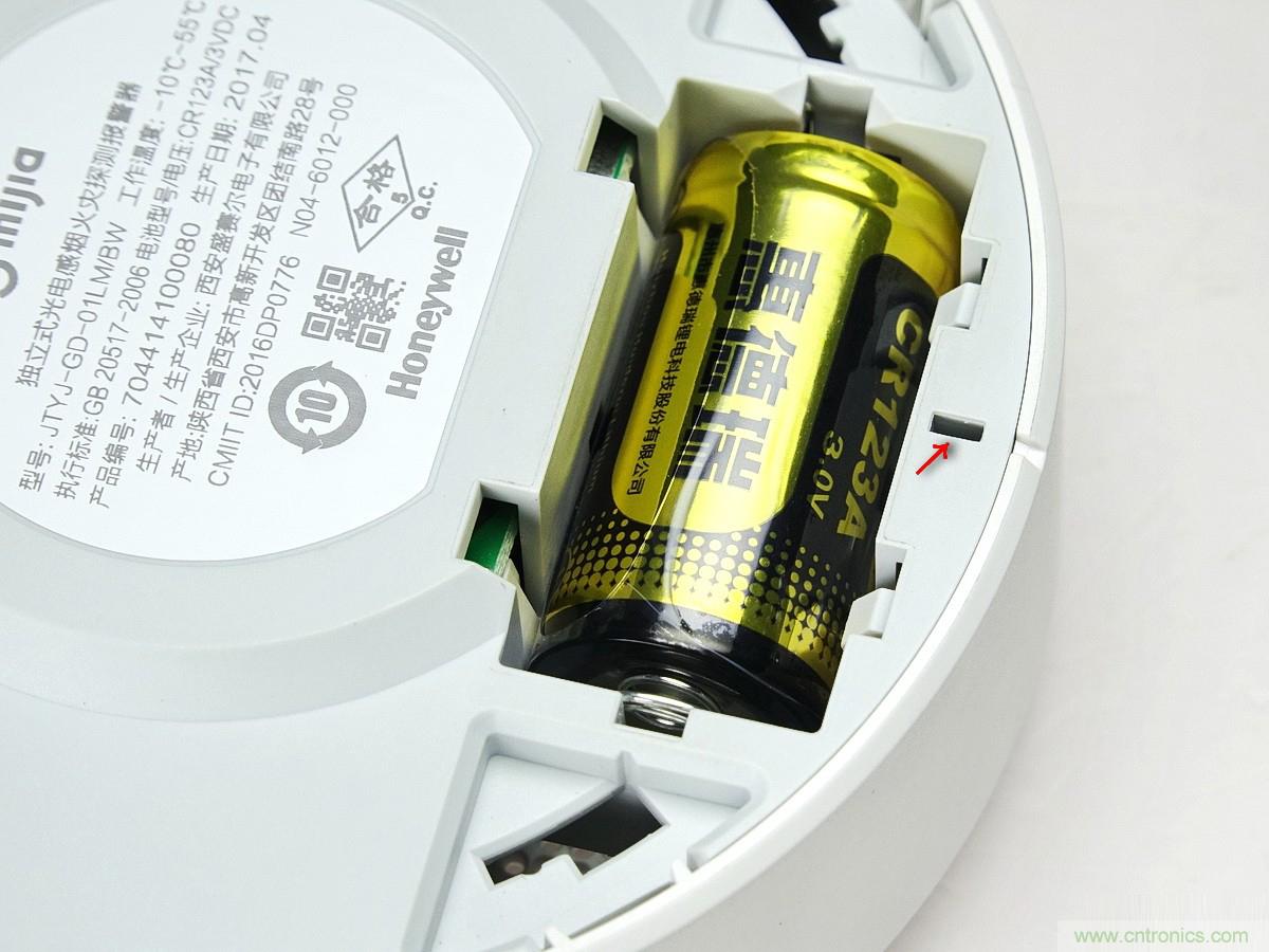 小米煙霧報警器拆解：一顆電池可用五年是如何做到的？
