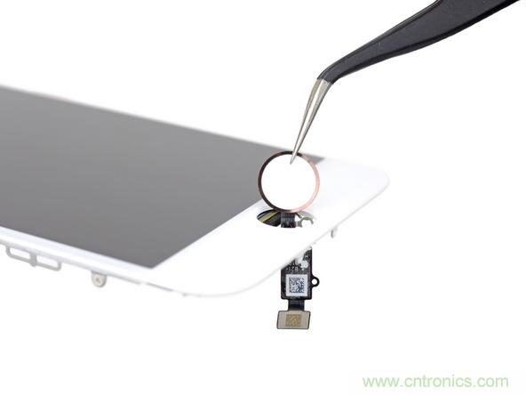 iPhone 8首拆：無線充電版本的iPhone 7？