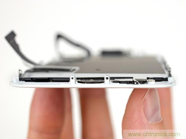 iPhone 8首拆：無線充電版本的iPhone 7？