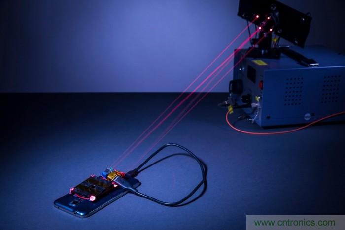 室內(nèi)激光無(wú)線充電新技術(shù)亮相，可媲美傳統(tǒng) USB 線纜