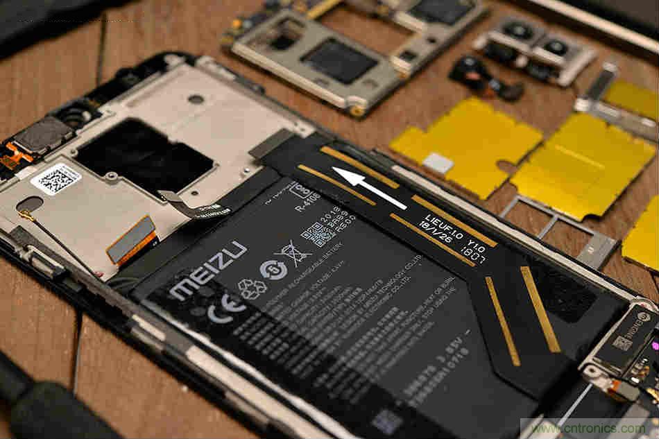 拆解魅族15 Plus：玩轉(zhuǎn)了新概念，但其工藝究竟如何？