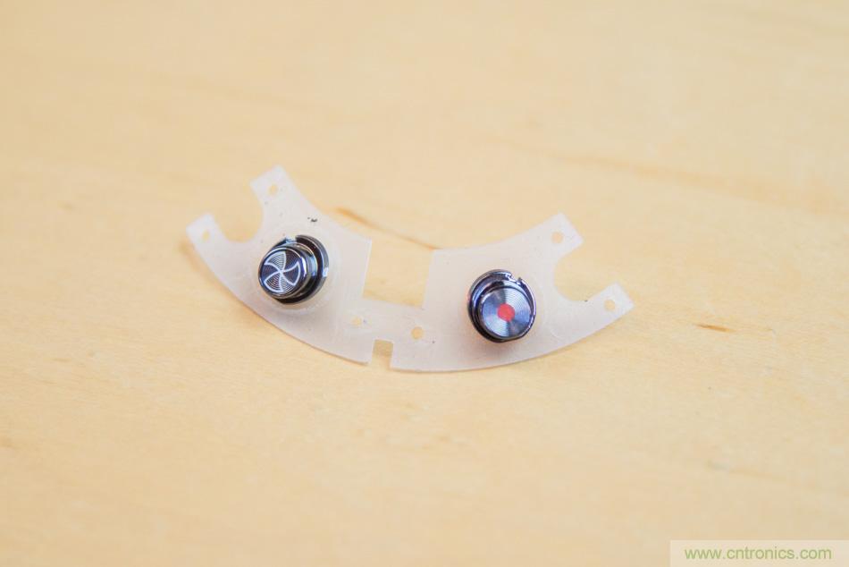 拆解戴森吹風機：近三千元的價格貴在哪？