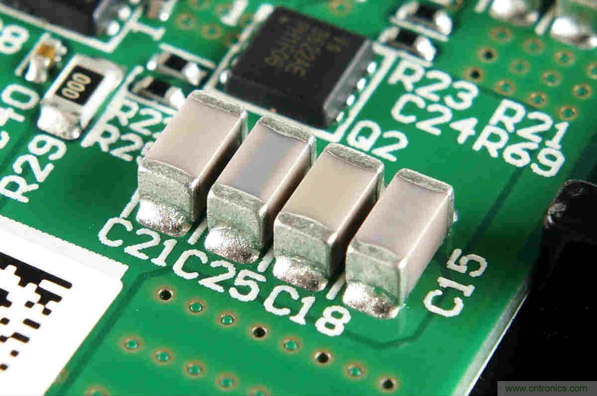 拆解對比：系出同門，小米、紫米無線充電器的差別有多大？