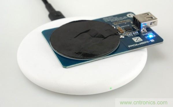 拆解對比：系出同門，小米、紫米無線充電器的差別有多大？