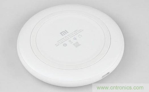 拆解對比：系出同門，小米、紫米無線充電器的差別有多大？