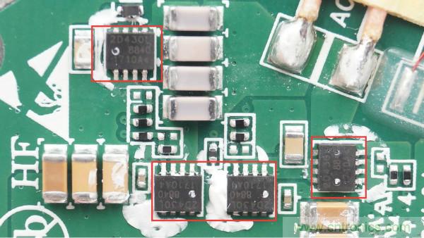 拆解華為保時捷設(shè)計快充無線充電器：憑啥能賣699？