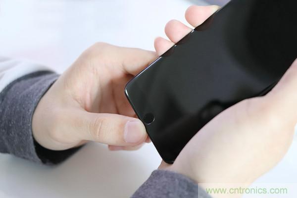 魅族M15拆解：做工精致，壓感Home鍵采用中國芯