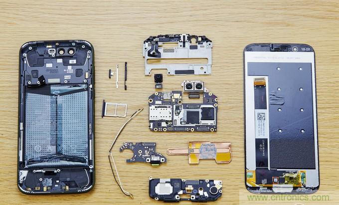 拆解黑鯊手機(jī)：多級(jí)直觸一體式液冷系統(tǒng)有什么門(mén)道？