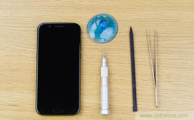 拆解黑鯊手機(jī)：多級(jí)直觸一體式液冷系統(tǒng)有什么門(mén)道？