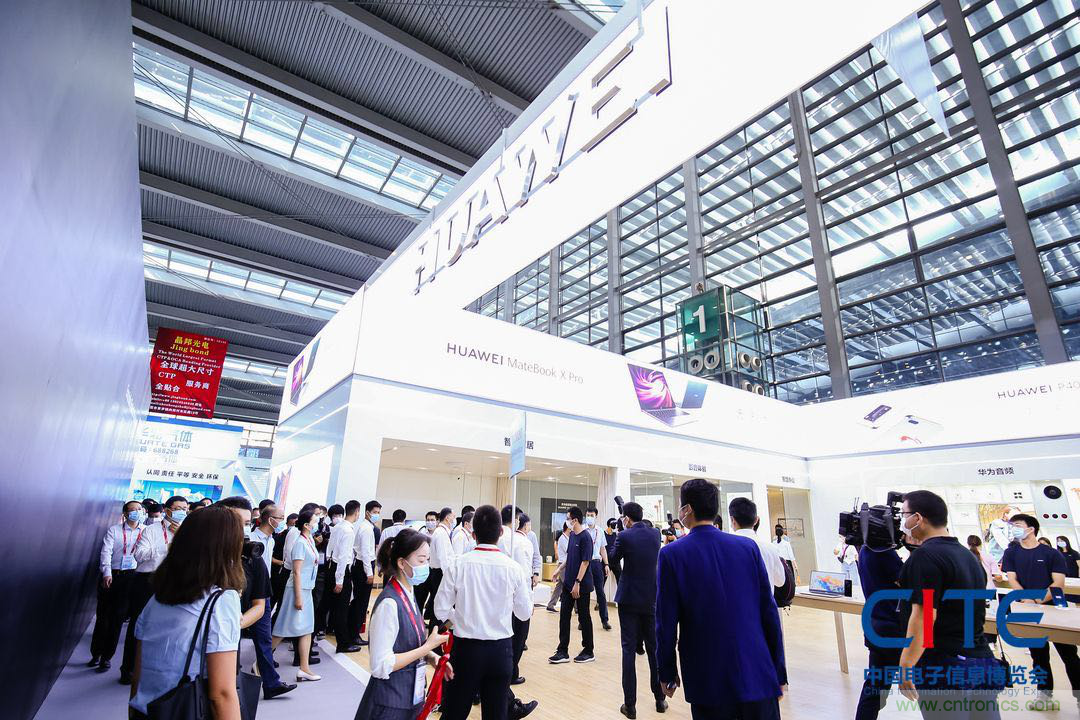 第八屆中國電子信息博覽會在深圳盛大開幕，為行業(yè)發(fā)展提振信心