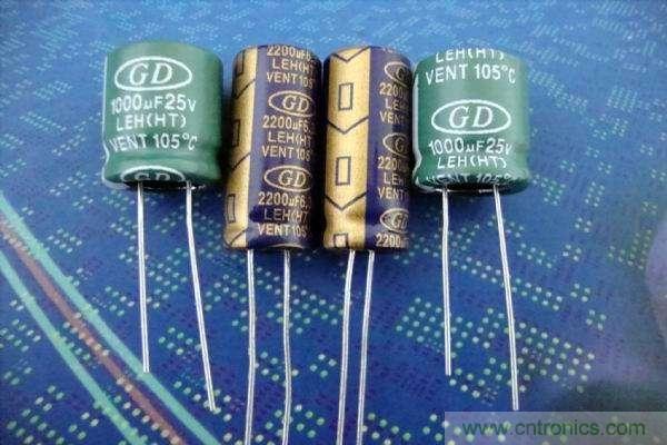 電源設(shè)計中濾波電容如何選取？