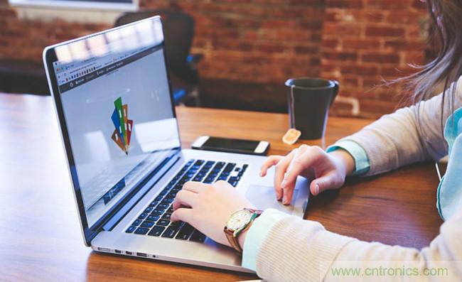 打卡&ldquo;未來工作&rdquo;，VDI存儲(chǔ)當(dāng)然是全閃存