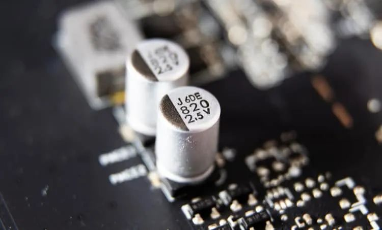 如何確定目標(biāo)阻抗以實(shí)現(xiàn)電源完整性？