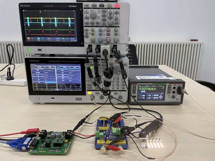 如何使用示波器、AFG和萬用表測試LED 驅(qū)動器的調(diào)光線性度？
