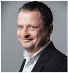 本屆峰會以 “你好，數(shù)字具身 (Hello, Digital Embodiment)” 為議題，直指下一代AI發(fā)展的核心——如何讓智能體更好地感知并與物理世界交互。屆時，Arm、西門子、SiPearl、Prophesee、芯原股份、思特威、英諾達(dá)等國內(nèi)外半導(dǎo)體巨頭的掌門人與高管將罕見同臺，從芯片設(shè)計、視覺傳感、EDA工具到系統(tǒng)架構(gòu)，共同勾勒千億增量市場的技術(shù)路線與商業(yè)藍(lán)圖。席位緊張，機(jī)遇不容錯過。