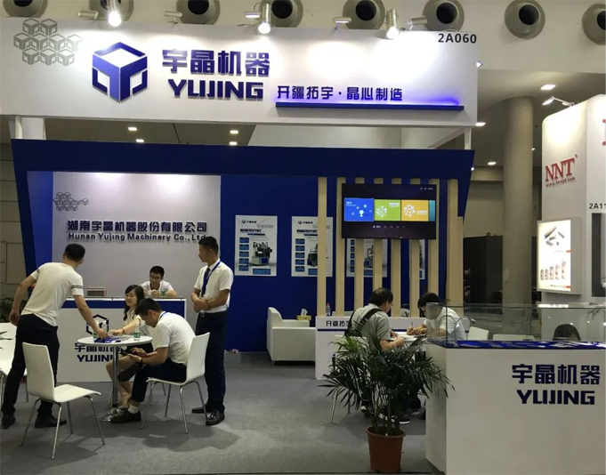 六大展區(qū)聚勢(shì)來(lái)襲，SEMI-e 掀半導(dǎo)體產(chǎn)業(yè)技術(shù)“芯” 浪潮