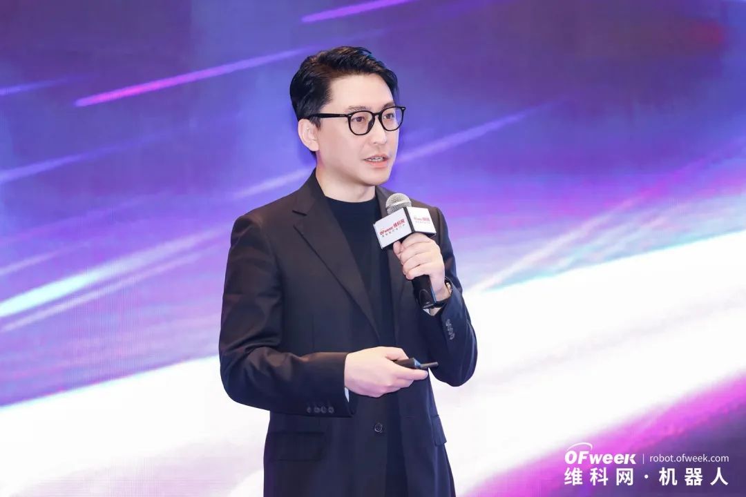 大咖齊聚，智啟新篇 | OFweek 2025（第十四屆）中國(guó)機(jī)器人產(chǎn)業(yè)大會(huì)圓滿收官！