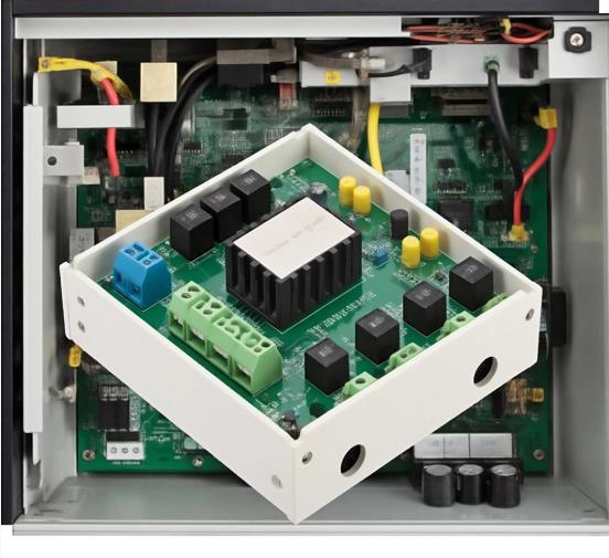 隔離式柵極驅(qū)動器核心技術(shù)全景：安全、能效與國產(chǎn)破局路徑